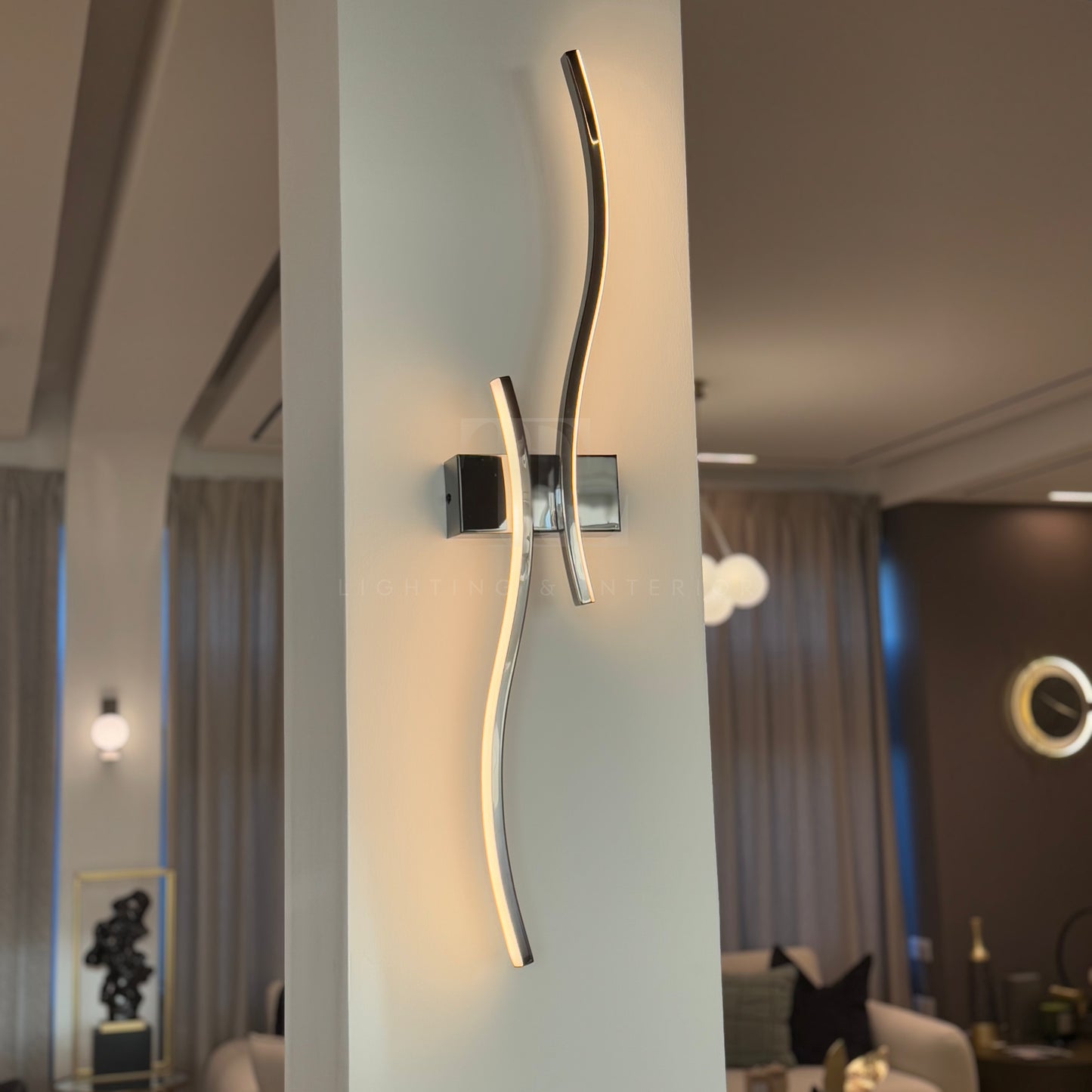 Orlan Wall Light