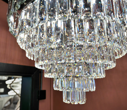 Monaco Chandelier – Crystal - Detail Shot
