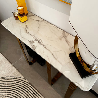Aylon Console Table - Detail Shot