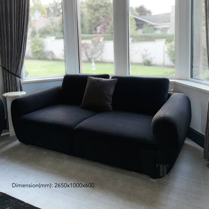 Lillian Sofa - Detail Shot