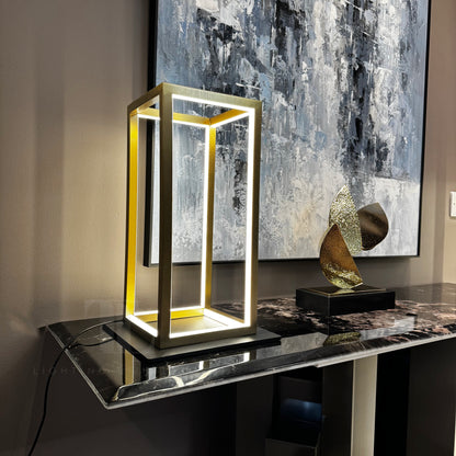 Denver LED Lamp – Gold - Detail Shot