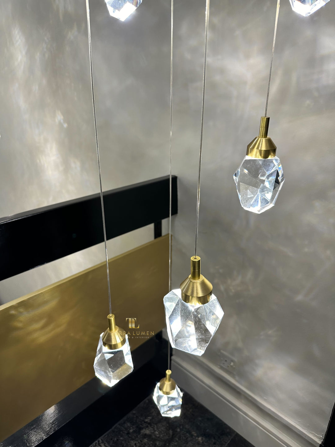 Crystallite 12-Pendant Chandelier