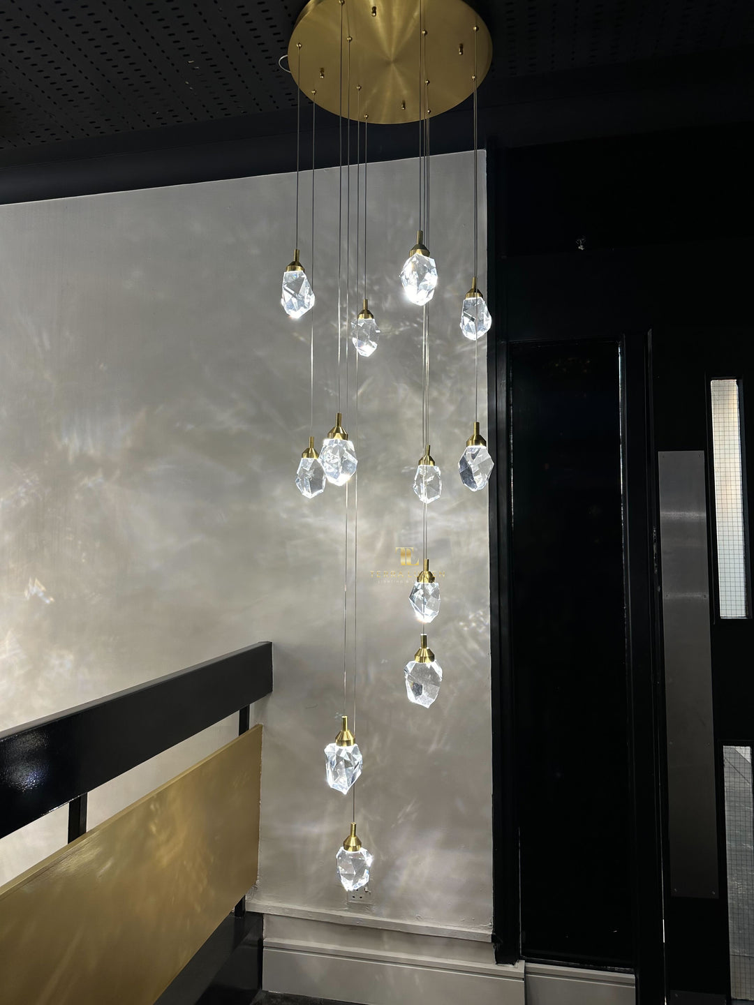 Crystallite 12-Pendant Chandelier