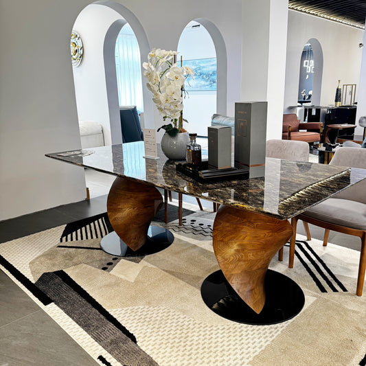 Novara Dining Table