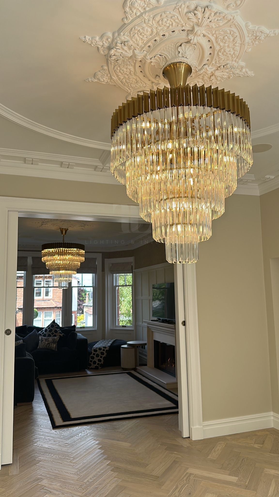 Veladoré Large 5 Tier Chandelier