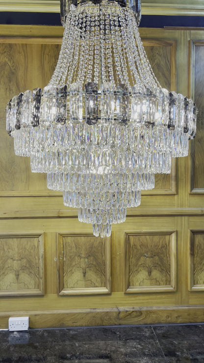 Orland Chandelier – Grand