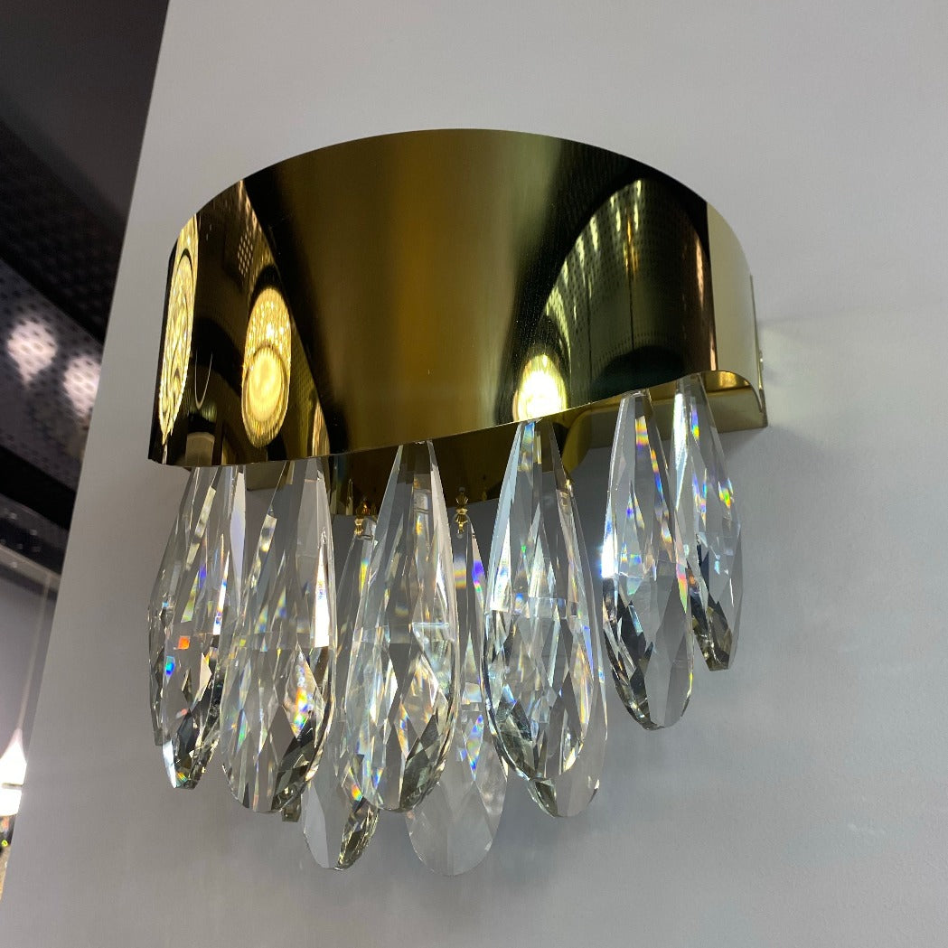 Lukas Wall Light