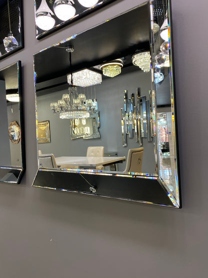 Marilyn Mirror – Six Panel - Detail Shot