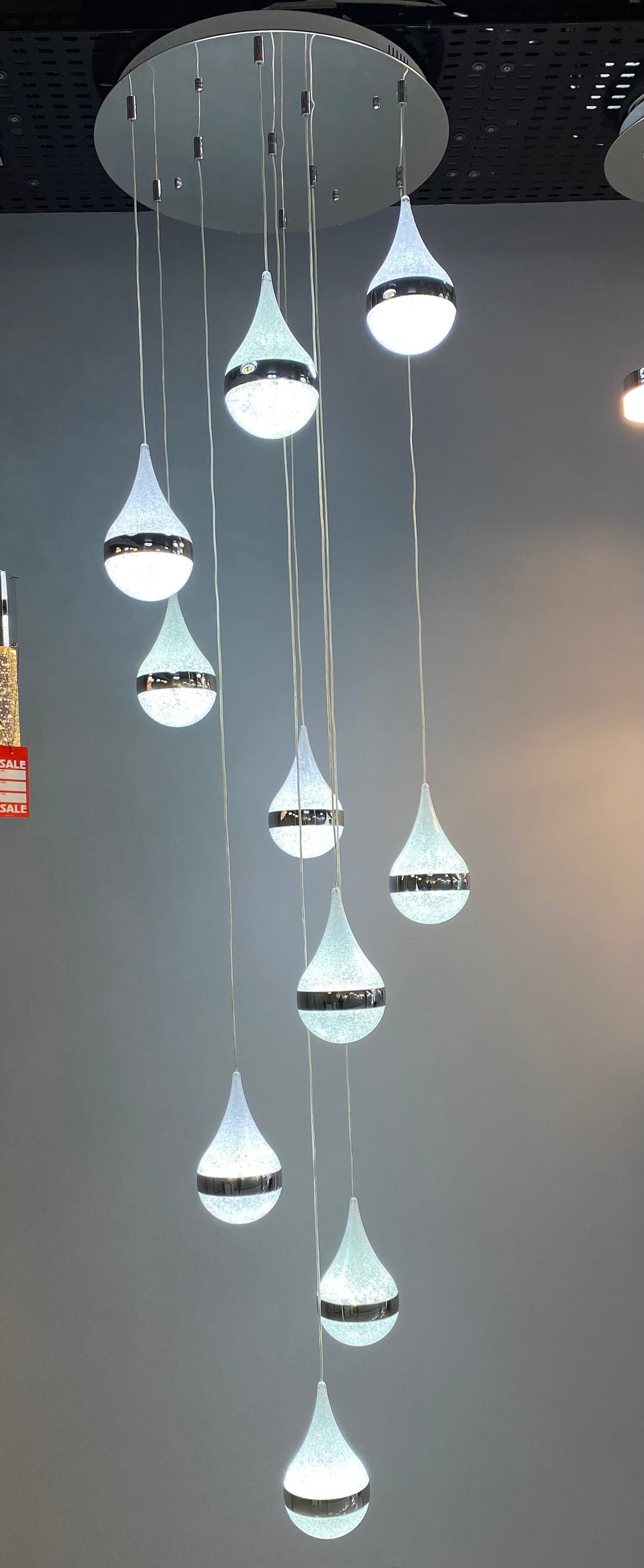 The Rainfall 10-Pendant Cluster Chandelier